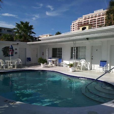Tropical Sky Ranch Motel クリアウォーター・ビーチ エクステリア 写真